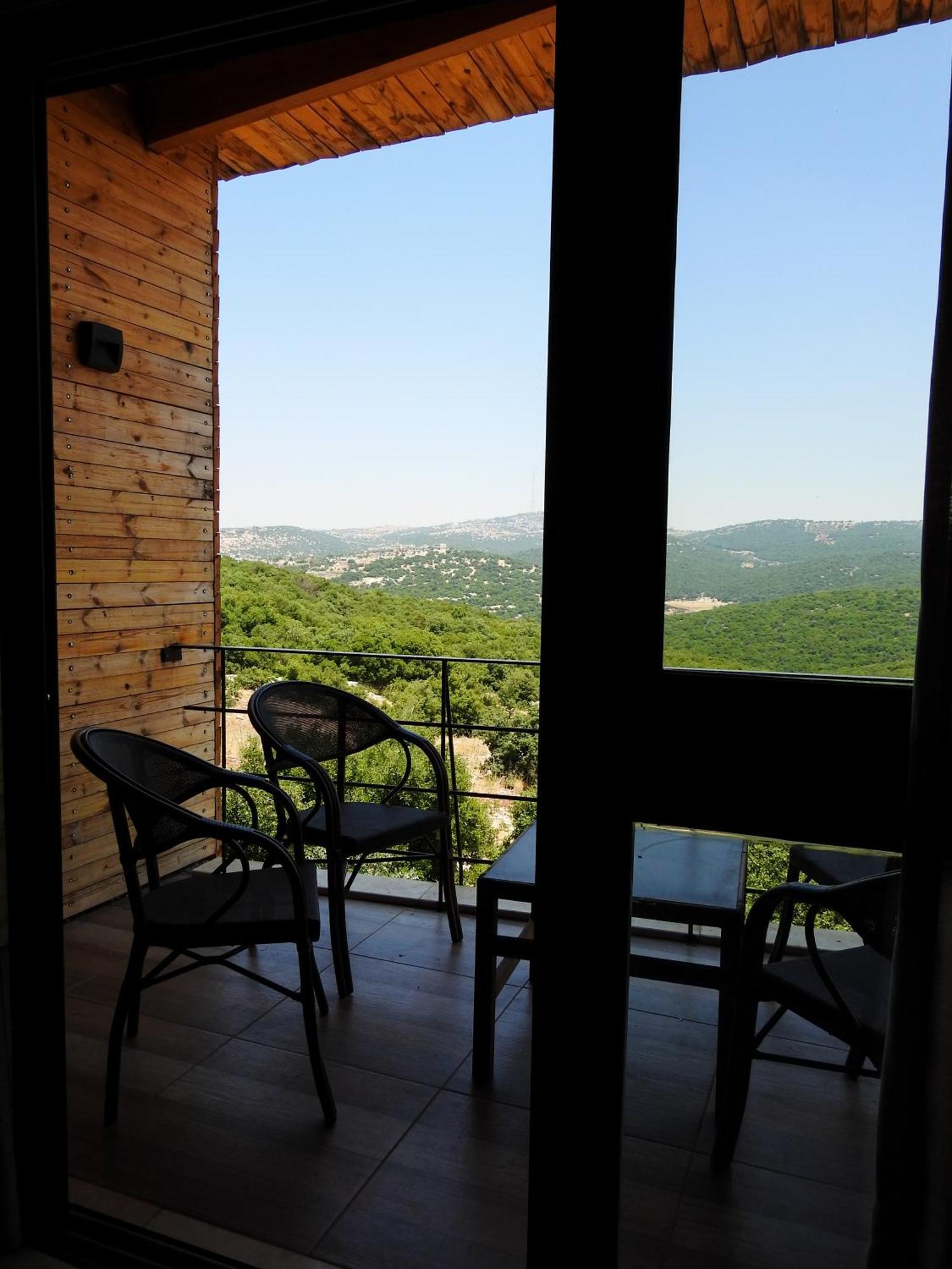Ajloun Forest Reserve Jarash Buitenkant foto